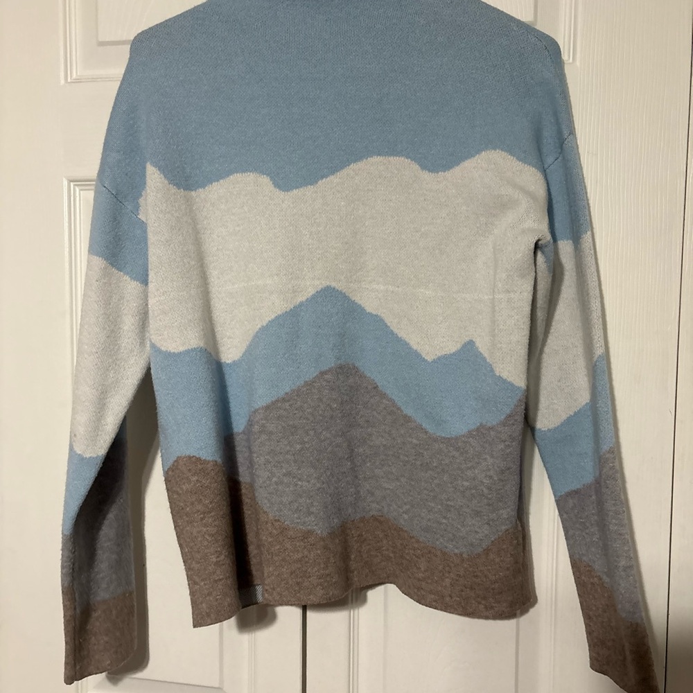 Women’s mock neck sweater